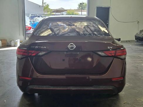 Used 2021 Nissan Sentra SV FWD image 4