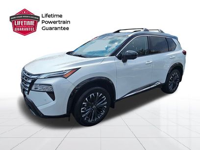 Certified 2025 Nissan Rogue Platinum w/ Platinum Premium Package