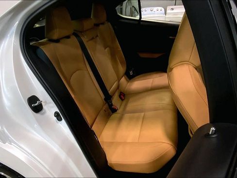 Certified 2024 Lexus UX 250h Premium image 19