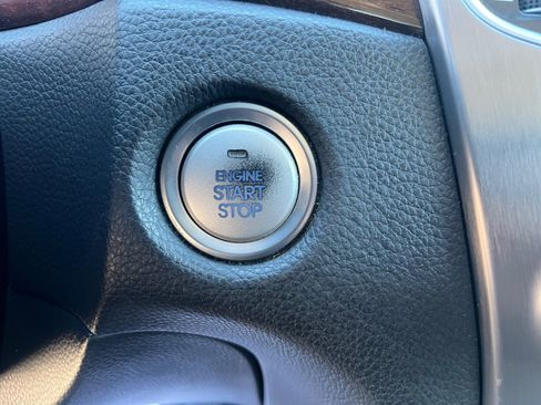 Used 2013 Hyundai Equus Ultimate image 29