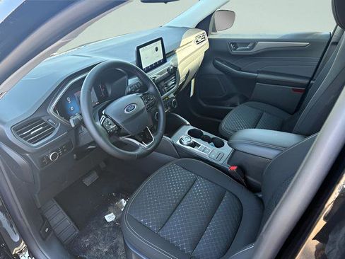 New 2026 Ford Escape Active w/ Cold Weather Package AWD/4WD image 4