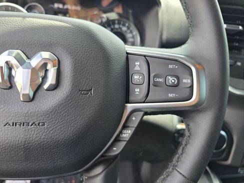 Used 2025 RAM 1500 Big Horn AWD/4WD image 20