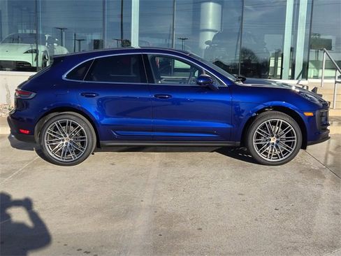 New 2025 Porsche Macan image 8