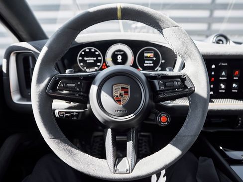 Used 2024 Porsche Cayenne Turbo GT image 55