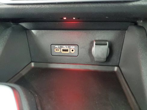 Used 2021 Nissan Sentra SV FWD image 18