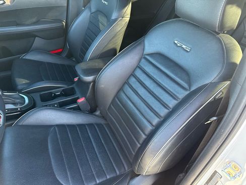 Used 2023 Kia Forte GT-Line w/ GT-Line Premium Package FWD image 30