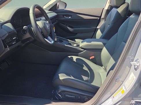 New 2026 Honda Accord Touring image 9