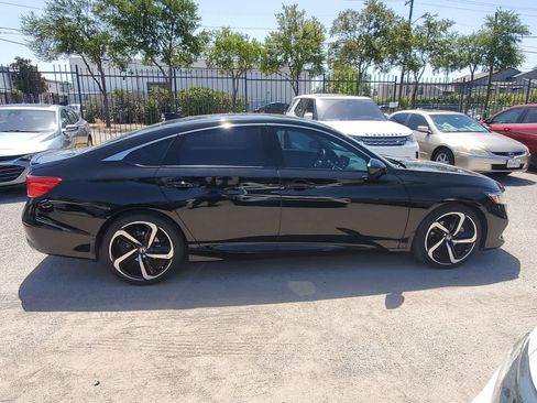 Used 2022 Honda Accord Sport Special Edition image 7