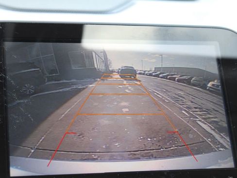 Used 2016 Chevrolet Malibu LT w/ Leather Package image 33