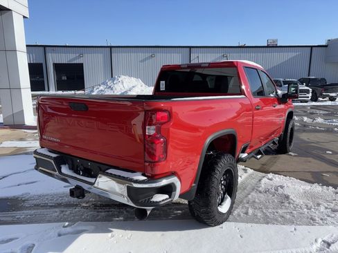 Used 2022 Chevrolet Silverado 2500 W/T w/ WT Convenience Package image 4