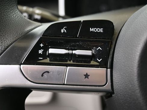 Certified 2022 Hyundai Tucson SE w/ Cargo Package image 23