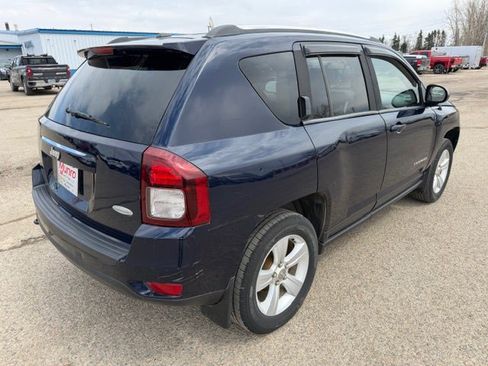 Used 2014 Jeep Compass Latitude AWD/4WD image 7