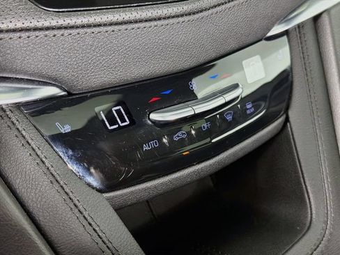 Used 2024 Cadillac XT5 Premium Luxury AWD/4WD image 16