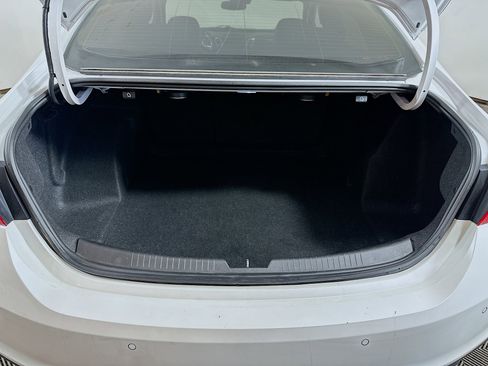 Used 2017 Chevrolet Malibu Premier w/ Premier Sun and Wheel Package image 26