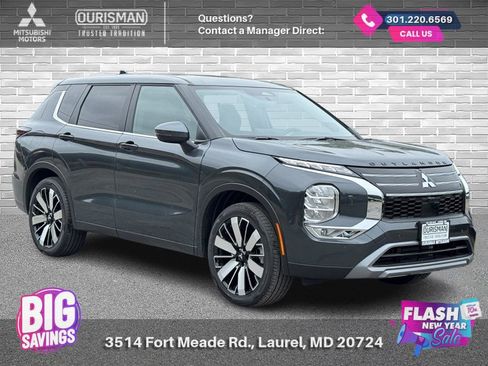 New 2025 Mitsubishi Outlander SE image 1