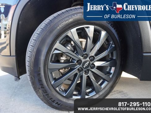 Used 2023 Chevrolet Traverse RS w/ LPO, Floor Liner Package image 13