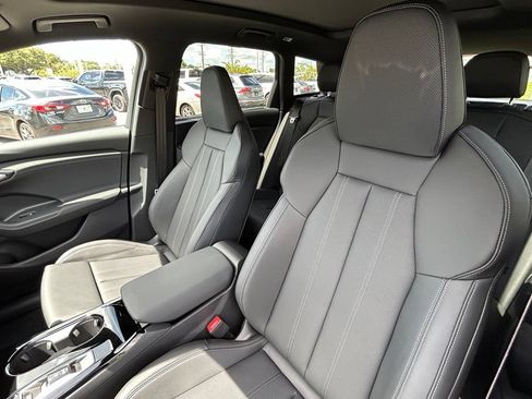 New 2027 Audi Q6 e-tron Premium Plus AWD/4WD image 18