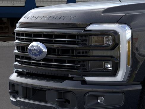 New 2026 Ford F250 Platinum AWD/4WD image 17