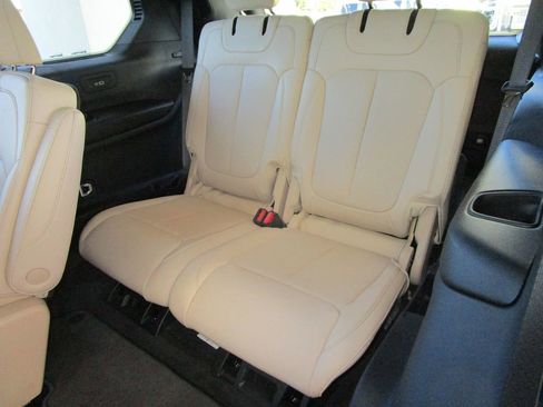 New 2025 Jeep Grand Cherokee L Limited w/ Luxury Tech Group II image 19