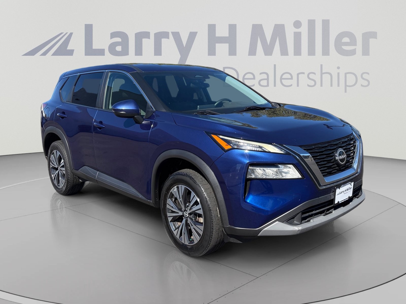 Used 2022 Nissan Rogue SV AWD/4WD image 7