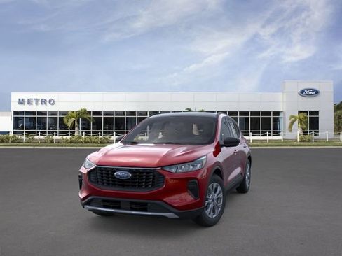 New 2026 Ford Escape Active w/ Tech Pack #1 FWD image 2