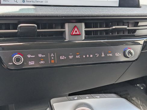 Certified 2024 Kia EV6 Light AWD/4WD image 29