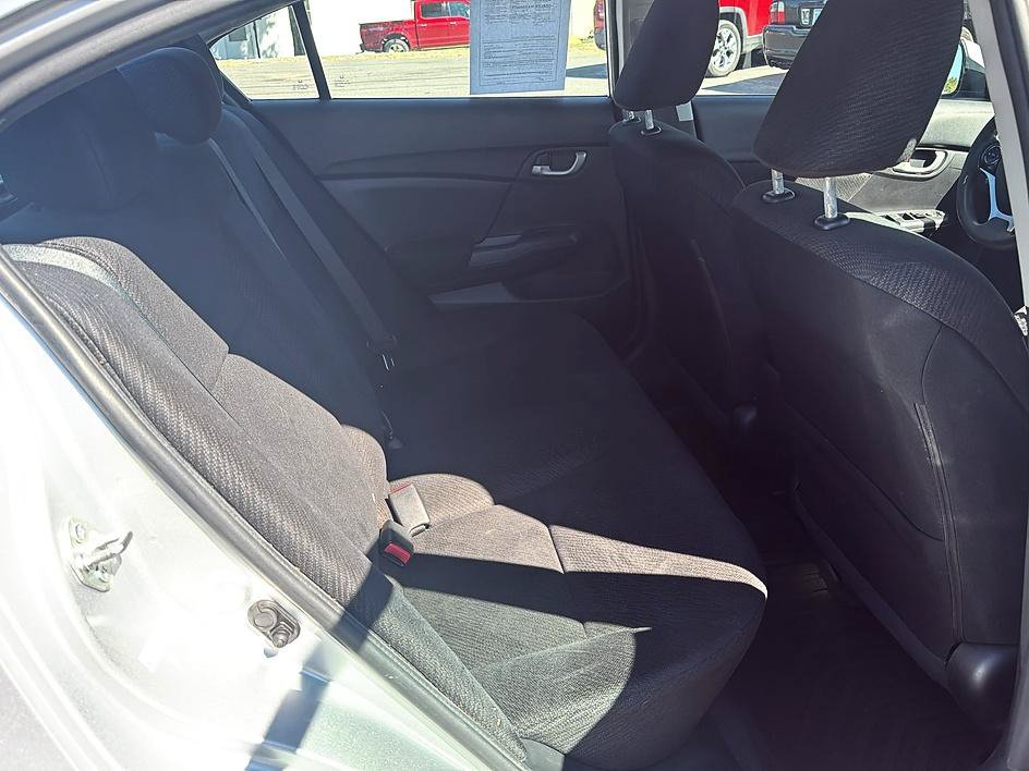 Used 2013 Honda Civic LX image 32