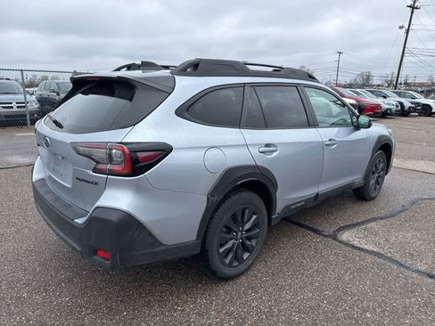 Used 2024 Subaru Outback Onyx Edition image 3