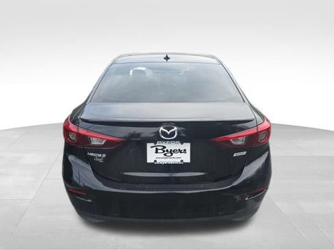 Used 2018 MAZDA MAZDA3 Grand Touring w/ Premium Equipment Package FWD image 4