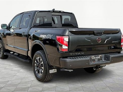 Used 2023 Nissan Titan PRO-4X w/ Pro-4x Convenience Package image 12