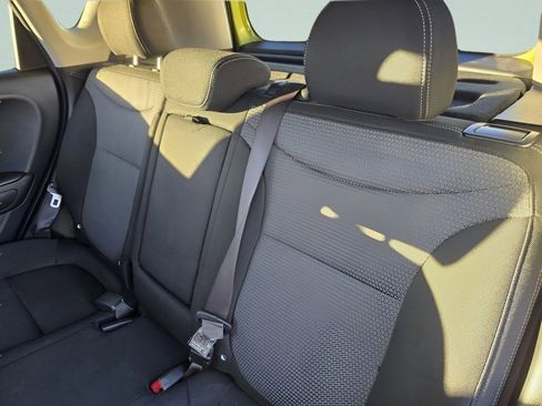 Used 2017 Kia Soul + image 19