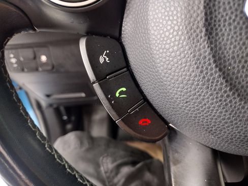 Used 2019 Kia Soul + FWD image 22
