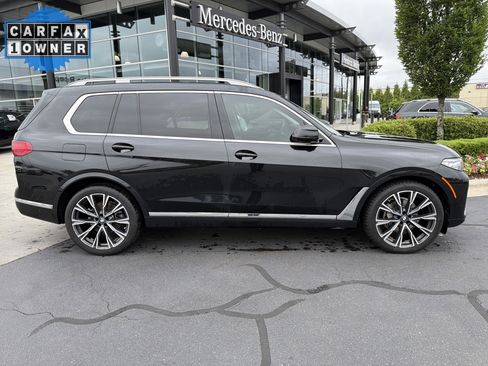Used 2022 BMW X7 xDrive40i AWD/4WD image 16