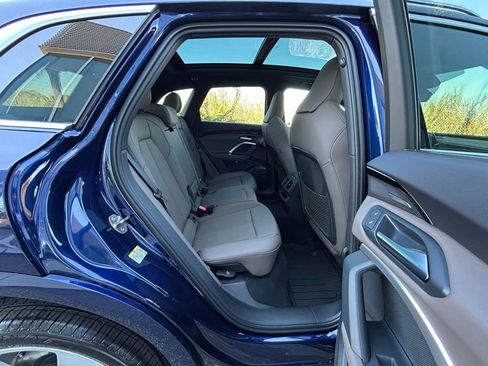 New 2025 Audi Q5 Premium Plus image 46