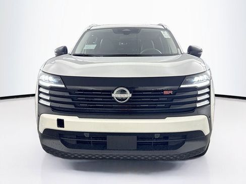 New 2026 Nissan Kicks SR w/ SR Premium Package image 2