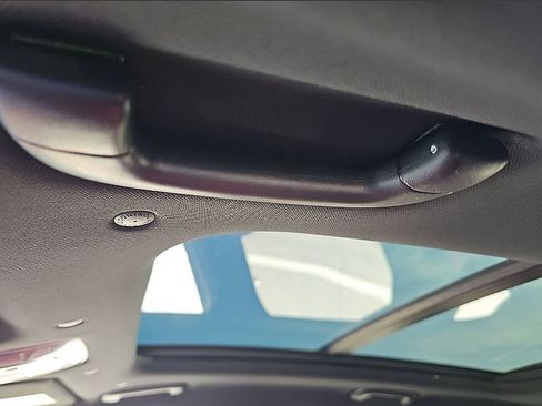 Used 2026 Genesis GV70 2.5T Sport Prestige image 8