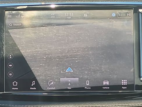 Used 2023 Chrysler Pacifica Limited image 5