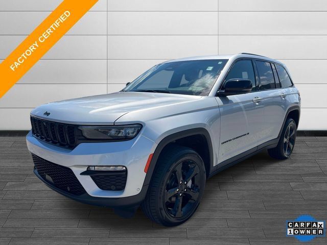Certified 2024 Jeep Grand Cherokee Limited w/ Luxury Tech Group II AWD/4WD image 8