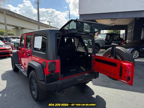 Used 2015 Jeep Wrangler Unlimited Sport w/ Quick Order Package 24S AWD/4WD image 26