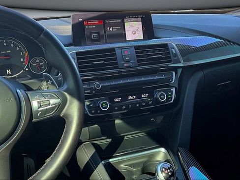 Used 2020 BMW M4 Coupe w/ Competition Package image 9