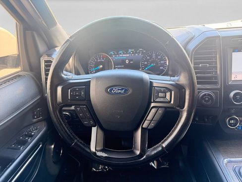 Used 2018 Ford Expedition Limited w/ Equipment Group 302A RWD image 12