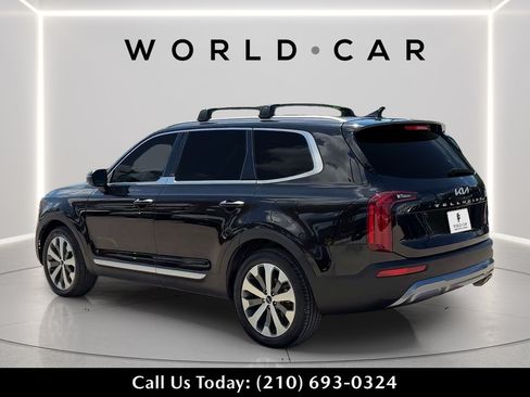 Used 2022 Kia Telluride S FWD image 5