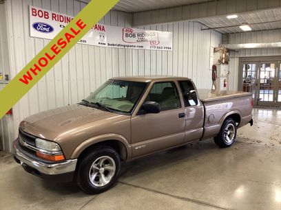 Used 2002 Chevrolet S10 Pickup LS w/ LS Preferred Equipment Group