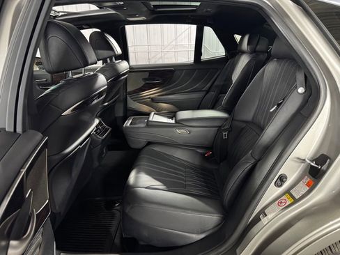 Used 2018 Lexus LS 500 AWD w/ Luxury Package image 48