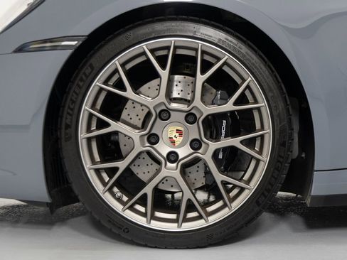 Certified 2023 Porsche 911 Carrera 4S AWD/4WD image 15