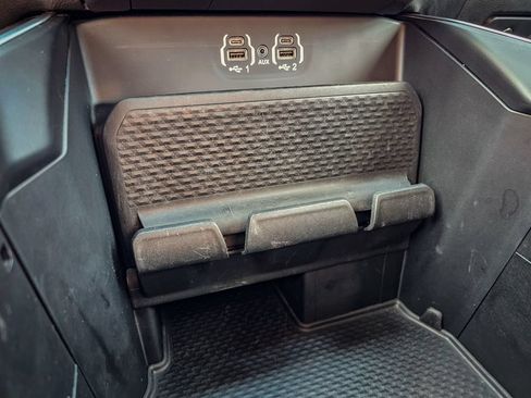 Used 2022 RAM 1500 Big Horn AWD/4WD image 24