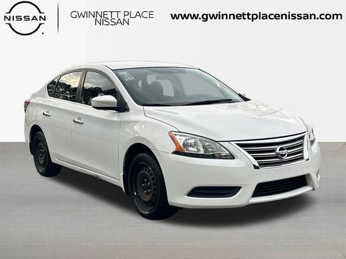 Used 2014 Nissan Sentra S image 3