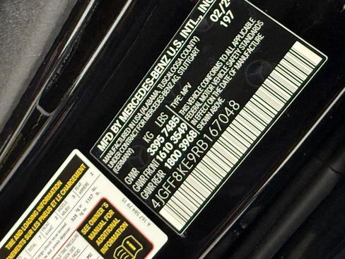 Used 2024 Mercedes-Benz GLS 63 AMG 4MATIC image 22