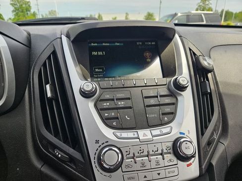 Used 2015 Chevrolet Equinox LT w/ Driver Convenience Package FWD image 11