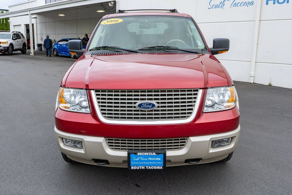 Used 2006 Ford Expedition Eddie Bauer AWD/4WD image 4